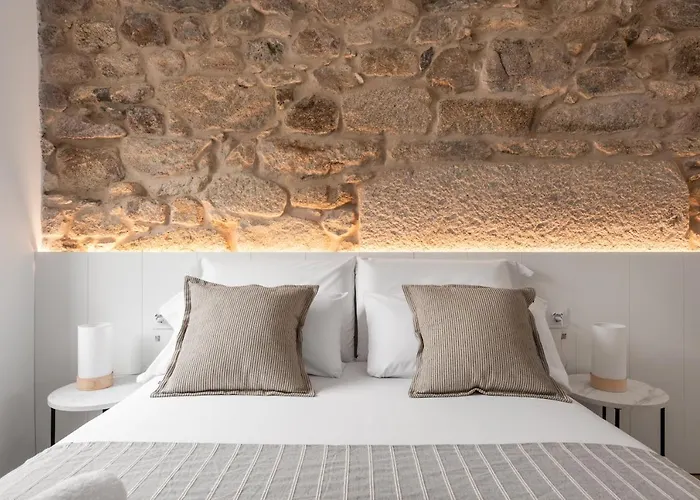 Bow Monumental By En Casa * Βίγκο