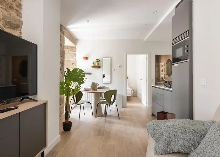 Bow Monumental By En Casa Βίγκο